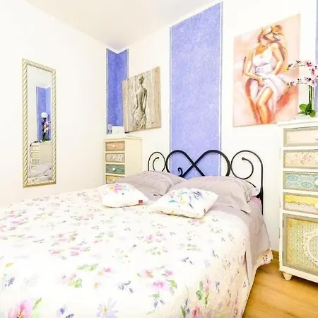 Nives - Two Bedroom A3 Apartment