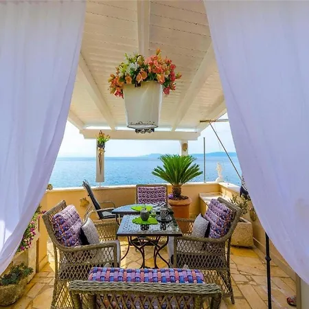 Nives - Two Bedroom A3 شقة تروغير