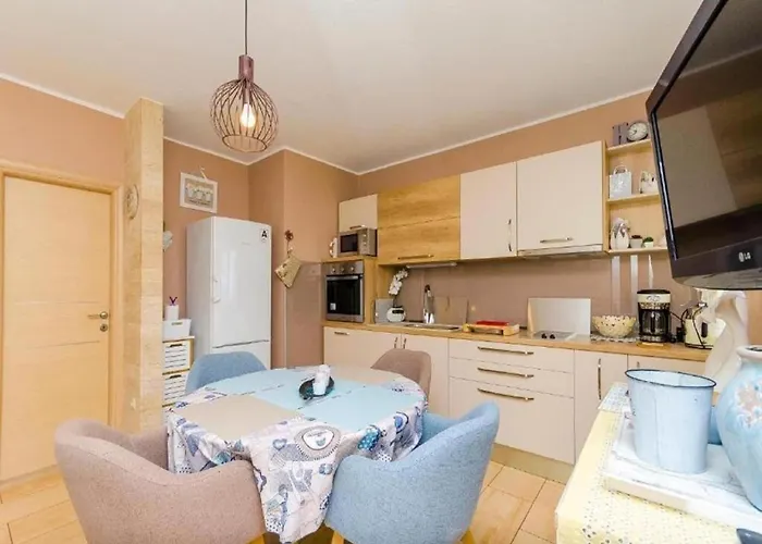 Appartement Nives - Two Bedroom A3 Trogir