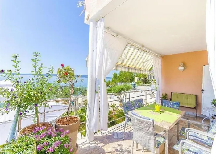 Nives - Two Bedroom A3 * Trogir