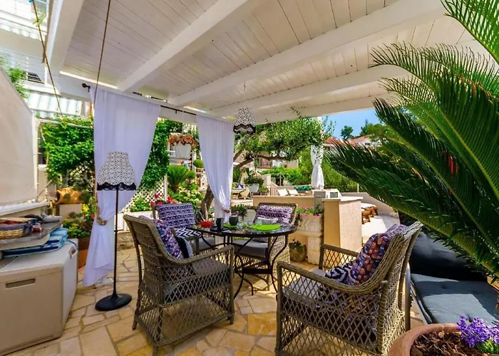 Appartement Nives - Two Bedroom A3 *